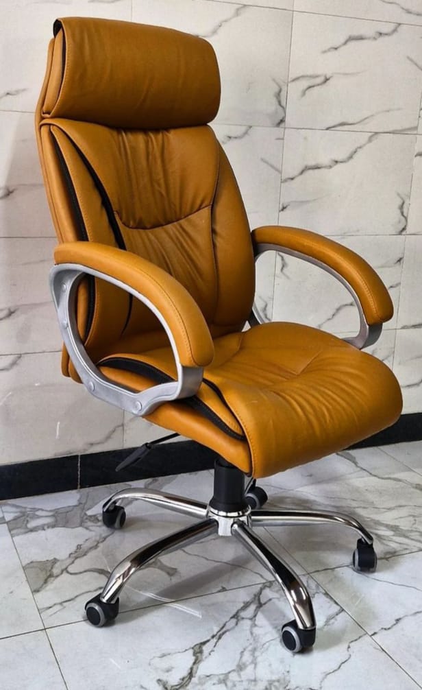 Revolving chair